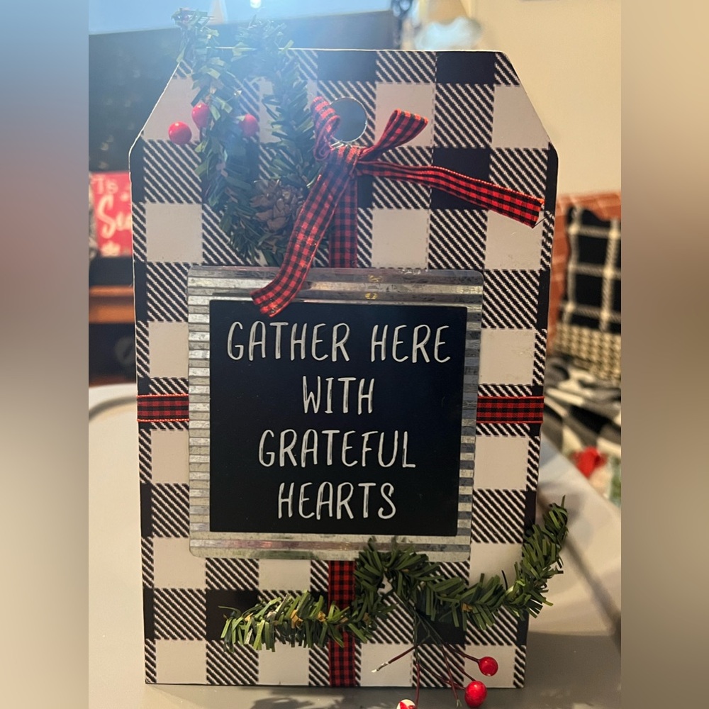 New Farmhouse Christmas “Gather Here With Grateful Hearts” Plaque.